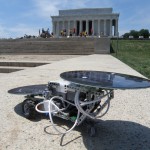 dSolar Cruiser at Lincoln Memorial