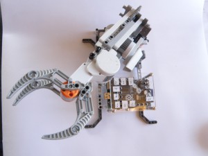 BrickPi Project for LEGO MINDSTORMS and Raspberry Pi