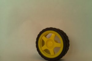 image-of-gopigo-wheel-with-raspberry-pi-camera-using-google-cloud-vision
