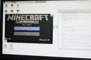 minecraft controller with the raspberry pi open minecraft