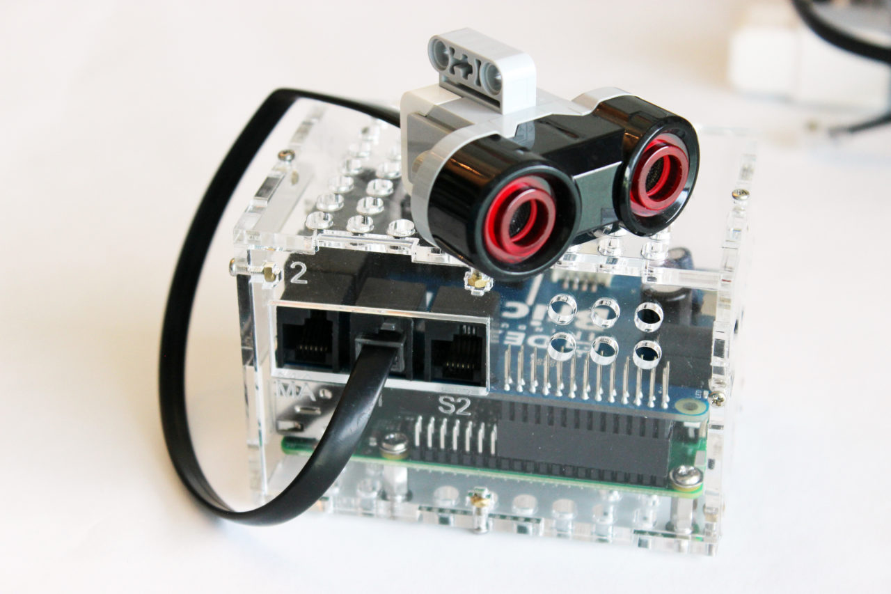 Attach BrickPi3 Sensors and Motors - How to Build your Robot with LEGO ...
